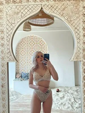 Sveta Sollar OnlyFans Leaked Free Thumbnail Picture - #SdDbUz3B9Y