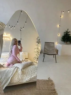 Sveta Sollar OnlyFans Leaked Free Thumbnail Picture - #gwhYSLs9wi
