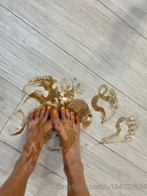 Swanfeet OnlyFans Leaked Free Thumbnail Picture - #ClD4jBRBJy