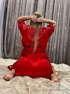Swanfeet OnlyFans Leaked Free Thumbnail Picture - #hACUWAGXYu