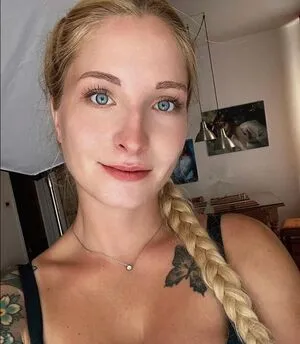 Swann OnlyFans Leaked Free Thumbnail Picture - #vjT9rIhPOk