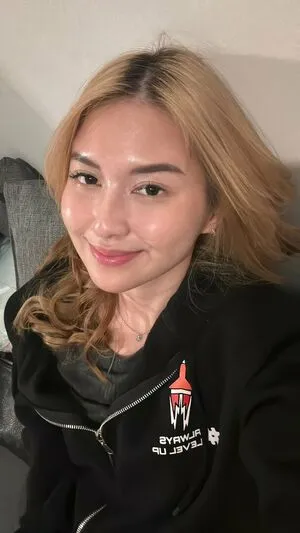 Swansage OnlyFans Leaked Free Thumbnail Picture - #N1NL5WVBYp