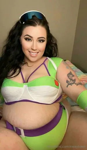 Swaybaee OnlyFans Leaked Free Thumbnail Picture - #d3cw77LDiR