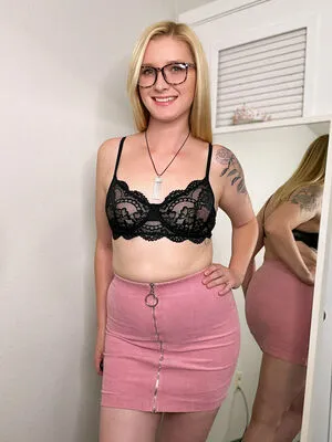 Swedish Emma2 OnlyFans Leaked Free Thumbnail Picture - #sd8rDvkzAH