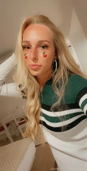 Swedishdreams OnlyFans Leaked Free Thumbnail Picture - #hGhKh3WiNV