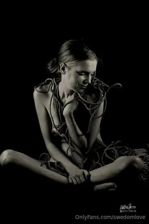 Swedomlove OnlyFans Leaked Free Thumbnail Picture - #StPSgO771f