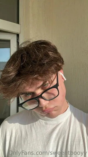 Sweeetbooyy OnlyFans Leaked Free Thumbnail Picture - #4Wh5yGjYdB