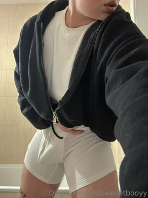 Sweeetbooyy OnlyFans Leaked Free Thumbnail Picture - #4kdyW2Z139