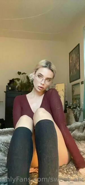 Sweet Aliceee OnlyFans Leaked Free Thumbnail Picture - #RJj3AzHrpl