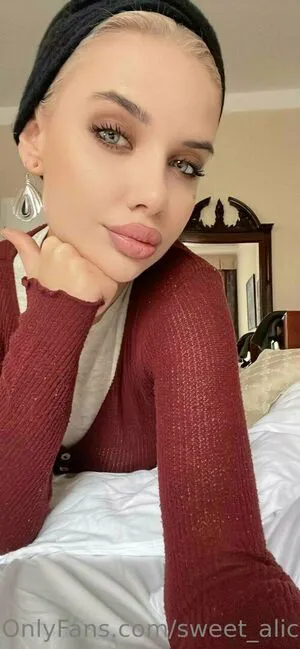 Sweet Aliceee OnlyFans Leaked Free Thumbnail Picture - #iymL9iAUc3