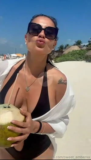 Sweet Amberxx OnlyFans Leaked Free Thumbnail Picture - #nr8rf4FLMS