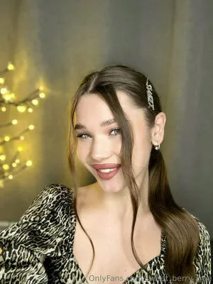 Sweet Berry Free OnlyFans Leaked Free Thumbnail Picture - #5Vi2vDw51k