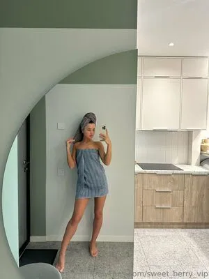 Sweet Berry Vip OnlyFans Leaked Free Thumbnail Picture - #gxWitjDXCX