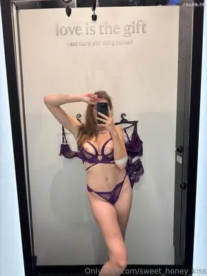 Sweet Honey Kiss OnlyFans Leaked Free Thumbnail Picture - #EQKuPMGwQV