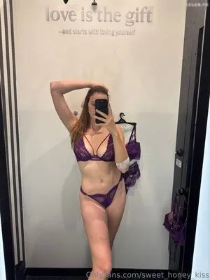 Sweet Honey Kiss OnlyFans Leaked Free Thumbnail Picture - #uD6w488CU8