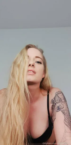 Sweet Miaxxx OnlyFans Leaked Free Thumbnail Picture - #KPFHOFp8HR
