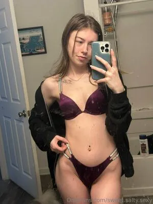 Sweet Salty Sexy OnlyFans Leaked Free Thumbnail Picture - #hz5rljv2nf
