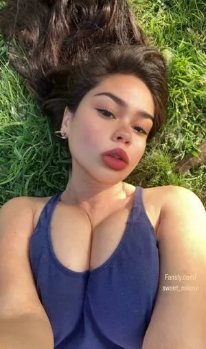 Sweet Selene OnlyFans Leaked Free Thumbnail Picture - #DMxefF5V3W