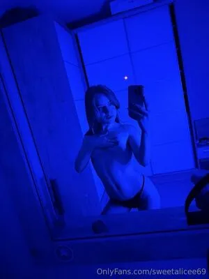 Sweetalicee69 OnlyFans Leaked Free Thumbnail Picture - #BjcyeVk3FJ