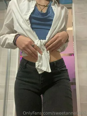 Sweetanna0102 OnlyFans Leaked Free Thumbnail Picture - #USIvlAKaKk