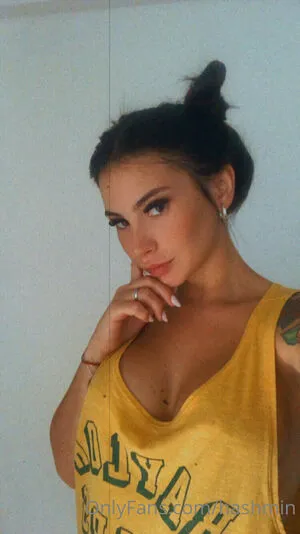 Sweetashmiin OnlyFans Leaked Free Thumbnail Picture - #1xmvoe3FDP