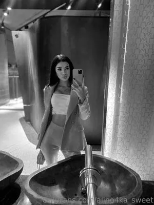 Sweetbabyellie OnlyFans Leaked Free Thumbnail Picture - #B8SvDsYqb0