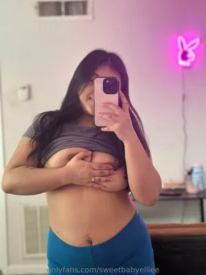Sweetbabyelliee OnlyFans Leaked Free Thumbnail Picture - #c4XPCAAO9y