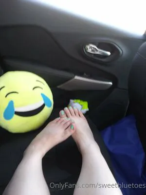 Sweetbluetoes OnlyFans Leaked Free Thumbnail Picture - #3B3sPjtEW7