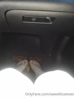 Sweetbluetoes OnlyFans Leaked Free Thumbnail Picture - #KOoLsSdEyB
