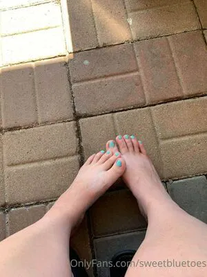 Sweetbluetoes OnlyFans Leaked Free Thumbnail Picture - #M9kg40AdWB