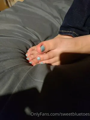 Sweetbluetoes OnlyFans Leaked Free Thumbnail Picture - #an9j9PO6l1