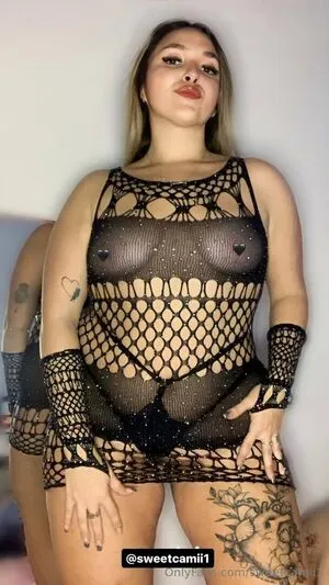 Sweetcamii1 OnlyFans Leaked Free Thumbnail Picture - #kRWJ20iNMU