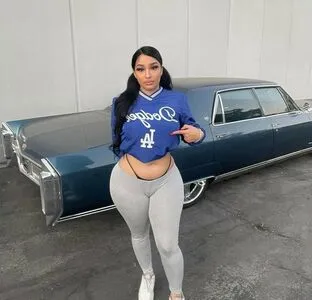 Sweetcaramelo Xoz OnlyFans Leaked Free Thumbnail Picture - #64wgleHmOk