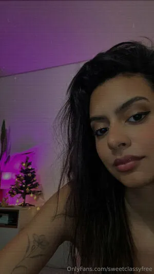 Sweetclassyfree OnlyFans Leaked Free Thumbnail Picture - #7W8QOUt88t