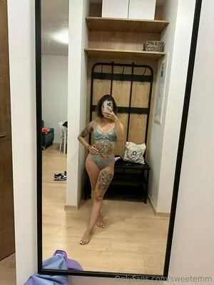 Sweetemm OnlyFans Leaked Free Thumbnail Picture - #xWE243MnAA