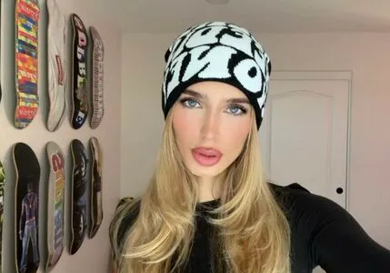 Sweeterbela OnlyFans Leaked Free Thumbnail Picture - #54e2jxt2FO