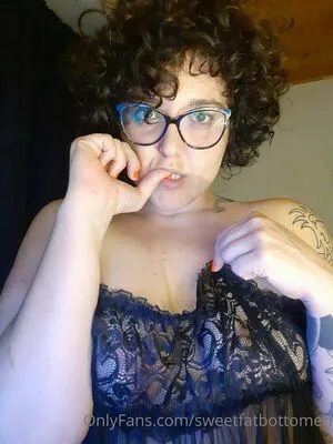 Sweetfatbottomed OnlyFans Leaked Free Thumbnail Picture - #vHYM3Wl5A5