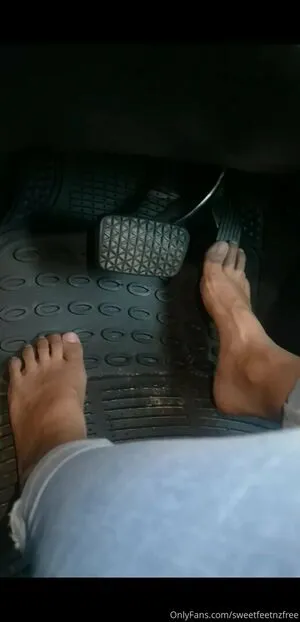 Sweetfeetnzfree OnlyFans Leaked Free Thumbnail Picture - #LkkUckuSNo