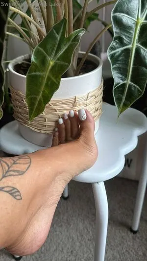 Sweetfeetsyfree OnlyFans Leaked Free Thumbnail Picture - #ijE1FtwgBx