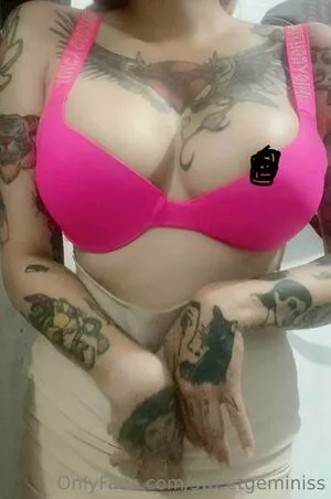 Sweetgeminiss OnlyFans Leaked Free Thumbnail Picture - #CZvSww8t9C