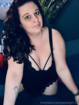 Sweetgirl OnlyFans Leaked Free Thumbnail Picture - #3DWxw87ffi