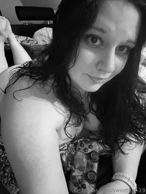 Sweetgirl OnlyFans Leaked Free Thumbnail Picture - #Ak7OpJADgo