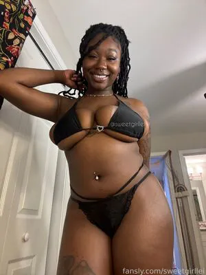 Sweetgirllei OnlyFans Leaked Free Thumbnail Picture - #q5KEcxt8vg