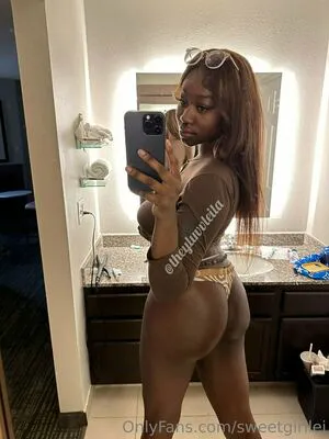 Sweetgirllei OnlyFans Leaked Free Thumbnail Picture - #x7Uov55pDm