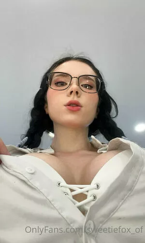 Sweetie Fox OnlyFans Leaked Free Thumbnail Picture - #QdjrvitUXP