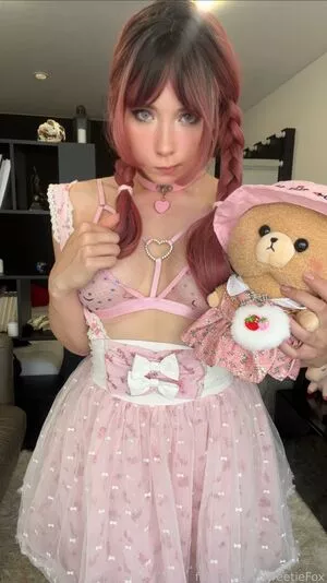 Sweetie Fox OnlyFans Leaked Free Thumbnail Picture - #iqZfpuzFEI