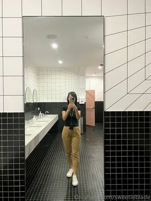 Sweetieblade OnlyFans Leaked Free Thumbnail Picture - #4YPsWNyA7m