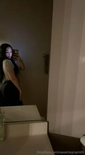 Sweetiegraphitti OnlyFans Leaked Free Thumbnail Picture - #1HYj0G2hxH