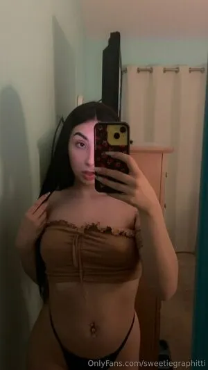Sweetiegraphitti OnlyFans Leaked Free Thumbnail Picture - #92VgIEX7dV
