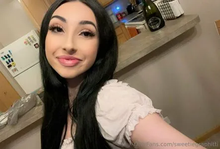 Sweetiegraphitti OnlyFans Leaked Free Thumbnail Picture - #gVNqbhhLPV